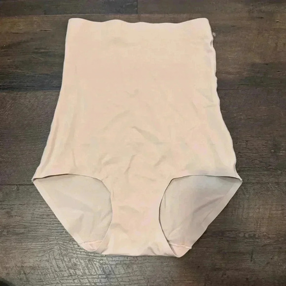 NWOT SKINNYGIRL  HIGH WAISTED SHAPING BRIEF M - Picture 2 of 4